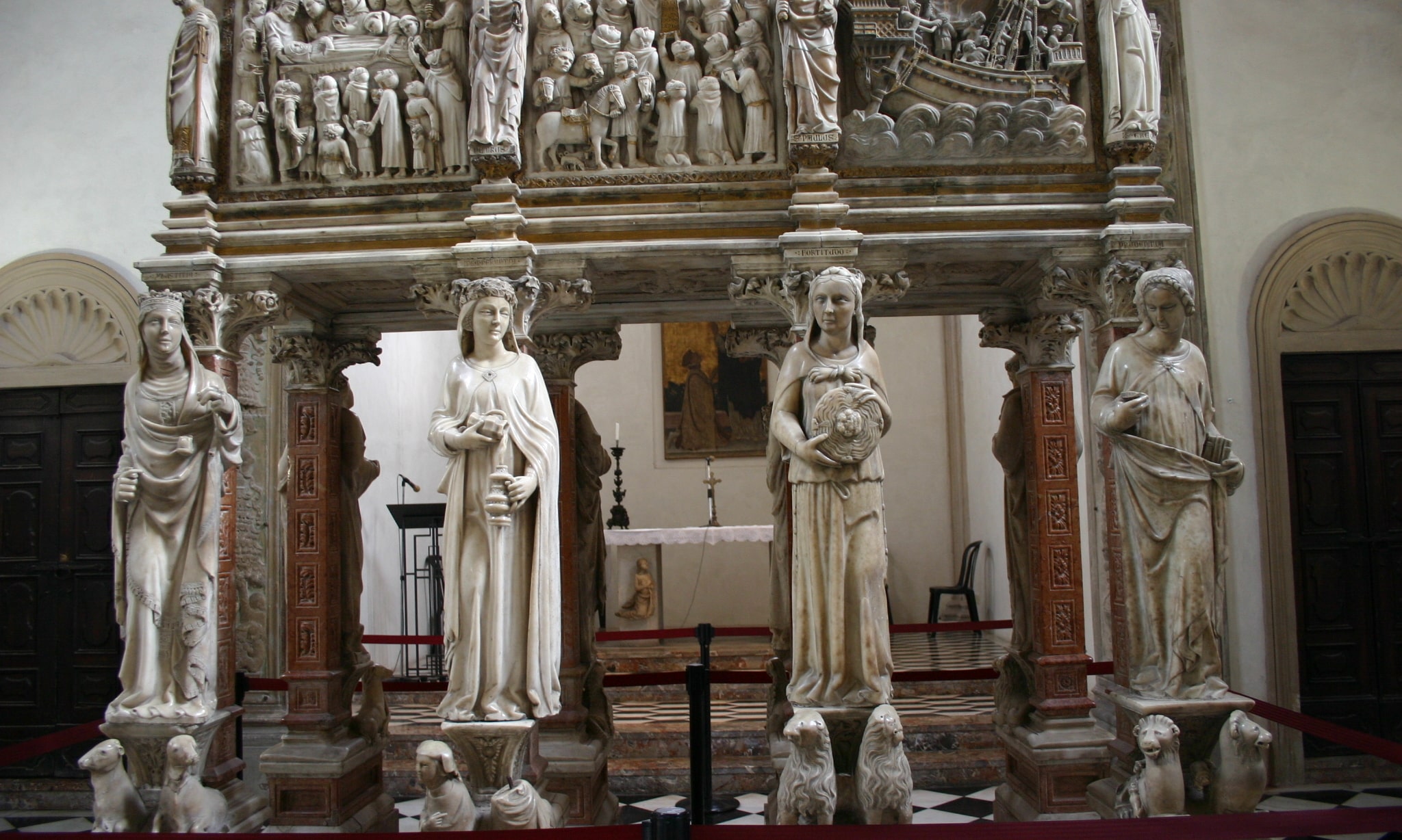 6232_-_Milano_-_SantEustorgio_-_Arca_di_S._Pietro_Martire_-_Foto_Giovanni_DallOrto_1-Mar-2007-1-e1568924500963