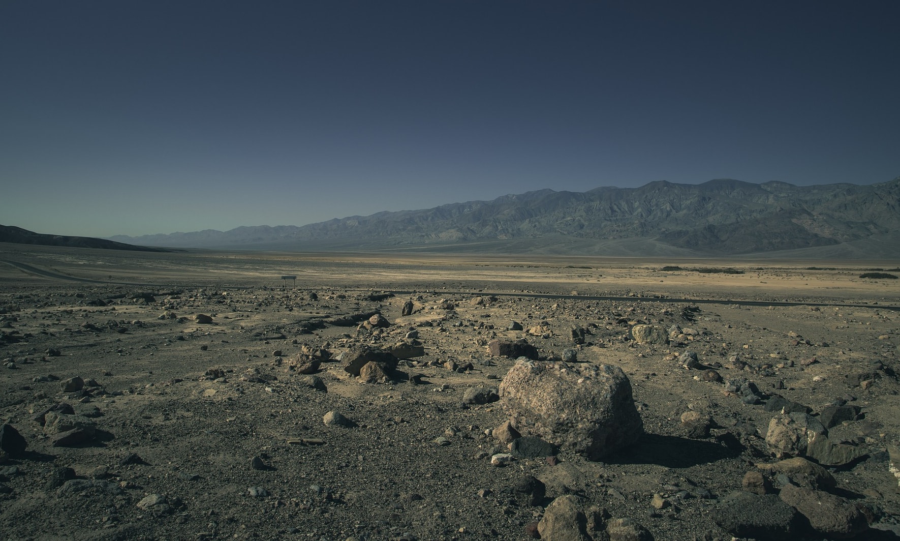 Arid-Desert-e1542154005900